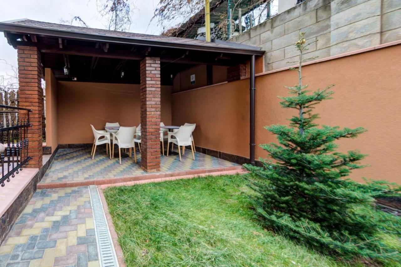 Catherine Hotel Кишинев Екстериор снимка